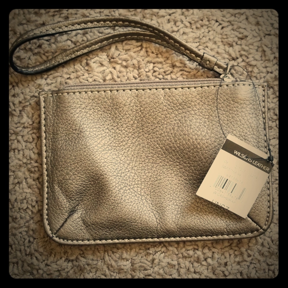 NWT Wilson's Leather wristlet